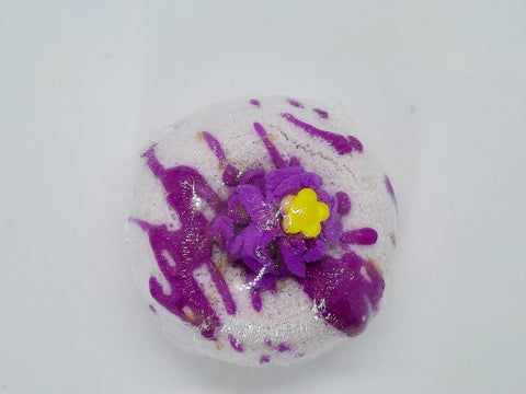 Berry Vanilla – Doughnut Bath Bomb